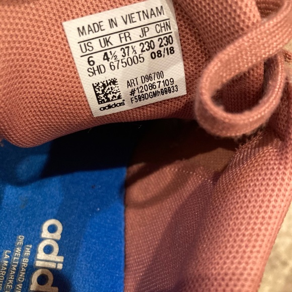 Adidas Falcon sneakers - Picture 2 of 6